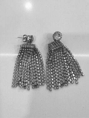 Archived Dylanlex Poppy Earrings